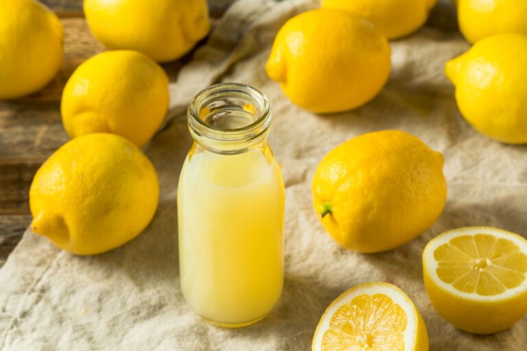 Von ihrem Saft Ã¼ber ihre Schale bis hin zu ihren Kernen… Zitronen sollen die ultimativen Krebsvernichter sein